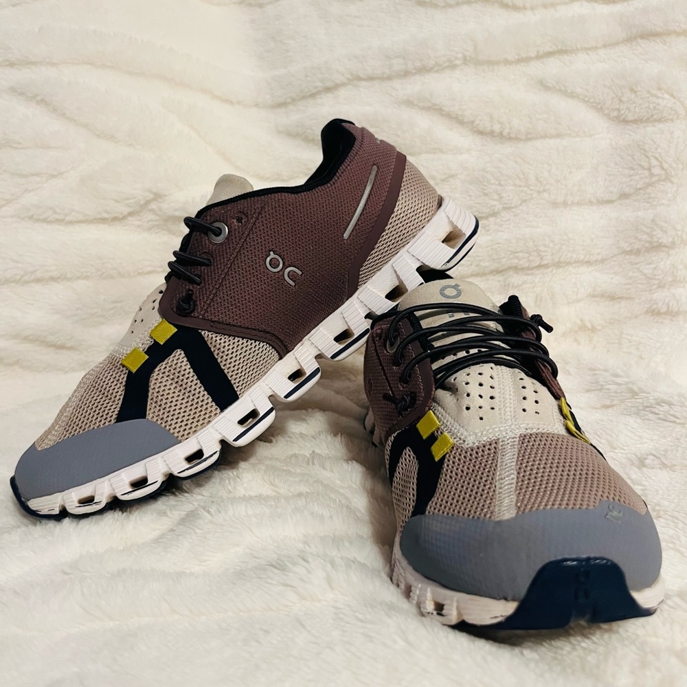 Cloud Tech Shoes